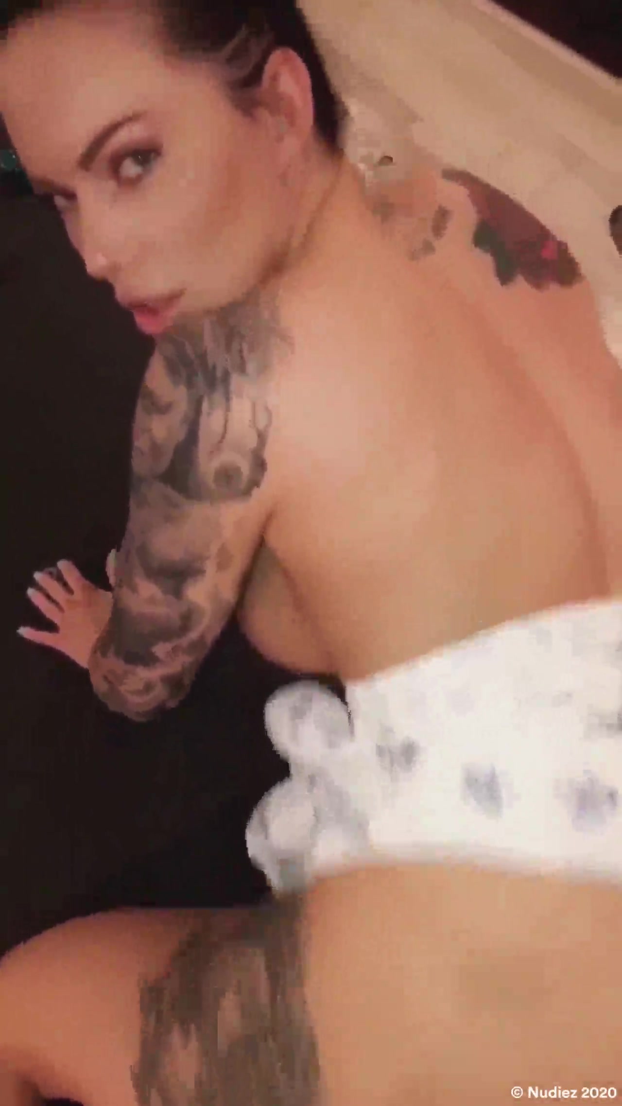 Viking Barbie F*cking with Lucky Fan/ Cum in Side [PORN.SCENES]