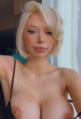 PinupPixie – Video hot show Big Boobs!