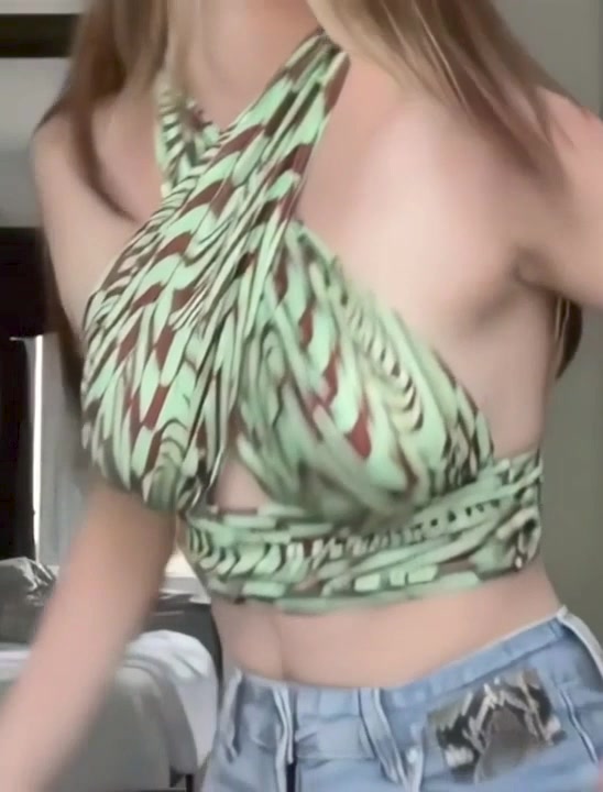 Brooke Monk Bouncing tits – Leaked Video