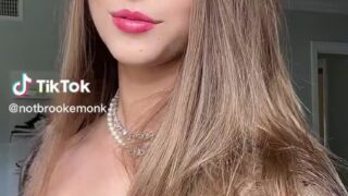 Brooke Monk – Erotic Body – Big BOOBS