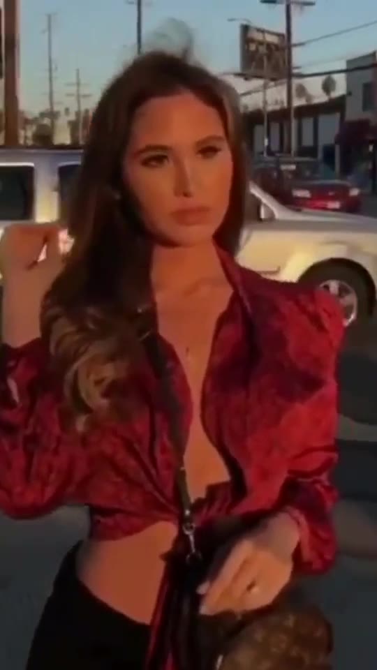 Catherine Paiz – Beautiful girl Big BOOBS