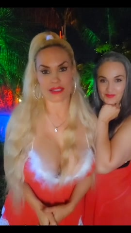 Coco Austin – Merry Christmas