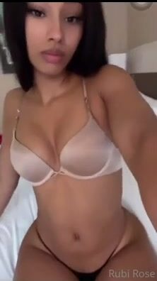 Rubi Rose hot body – Video from 0nlyF