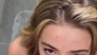 Blonde Girl Suck Boyfriend Big Dick / Autumnren 0nlyF Leak Video