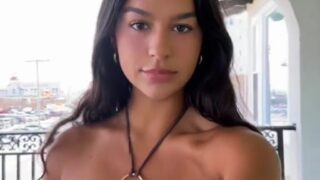 Genny Shawcross – Lustful Body in sexy Bikini – Video Hot!!!