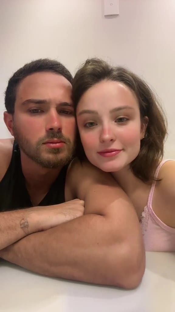 Lasrissa Manoela Show Off Hot Body with Husband – New video