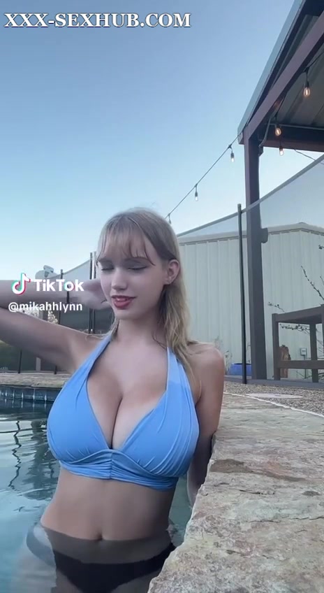 Mikahlynn Show Off Super Big BOOBS in The Pool