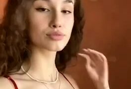 Sydney May – Hot Body in Sexy Lingerie