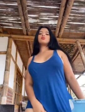 Alejandra Quiroz onlyfans leak – No panties Erotic dance