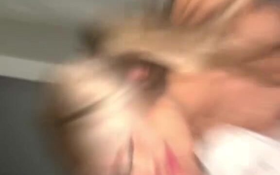 Gialover0 leak video – Kisses with Her boyfriend