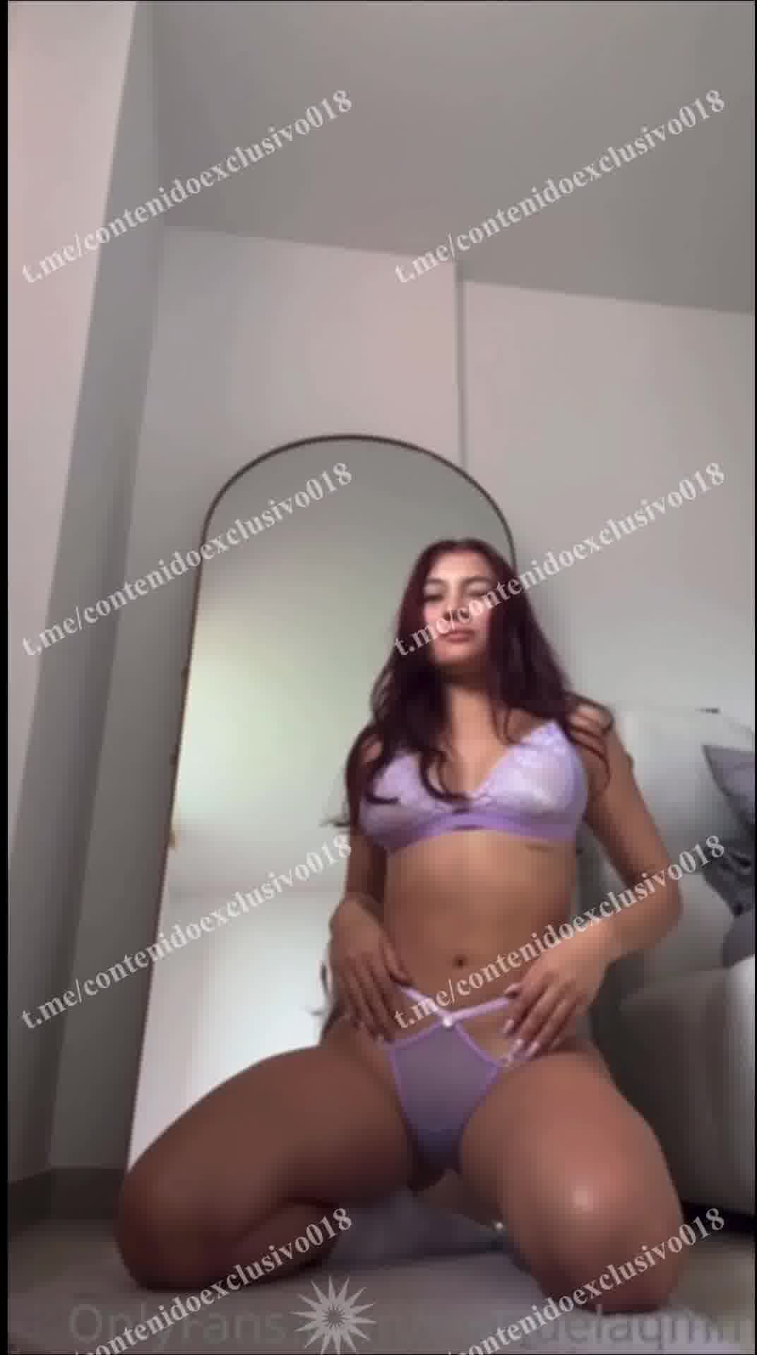 ManuelaQmm OF leak Video – Lustful body in lingerie