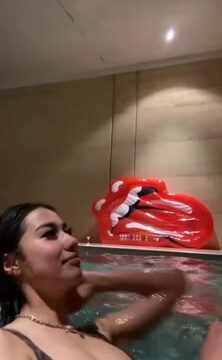 Ppwyang Nipslip in the pool – leak video