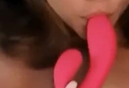 Kyla Dodds onlyfans leak – playing with a sex toy
