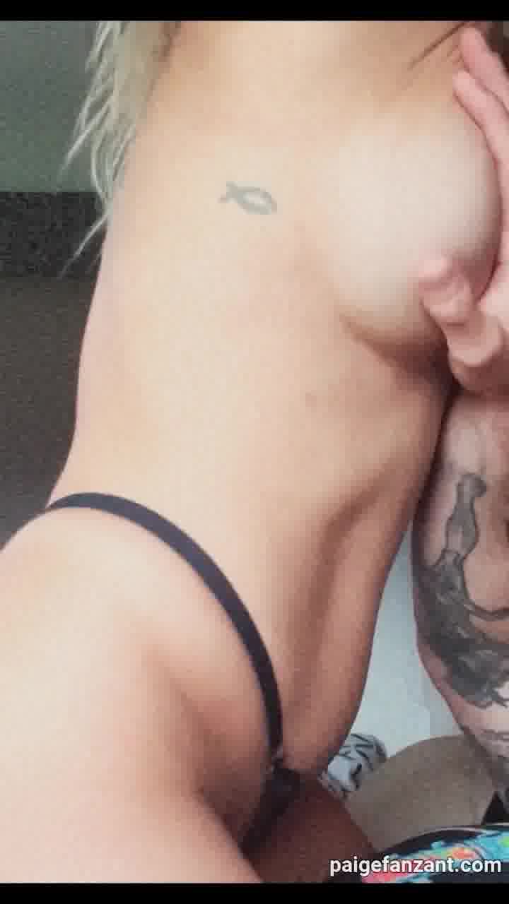Paige VanZant onlyfans leak video pussy grinding on Boyfriend