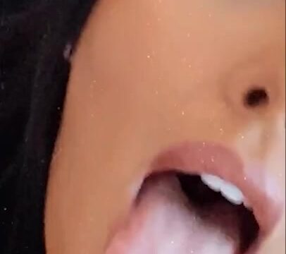 Scarlet Vas onlyfans leak Erotic video