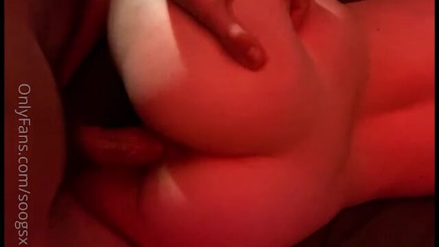 Soogsx Onlyfans leaked – Doggy with Boyfriend in red light