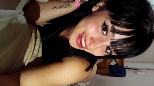 Melina Guida onlyfans leaked – She’s so fucking hot on bed